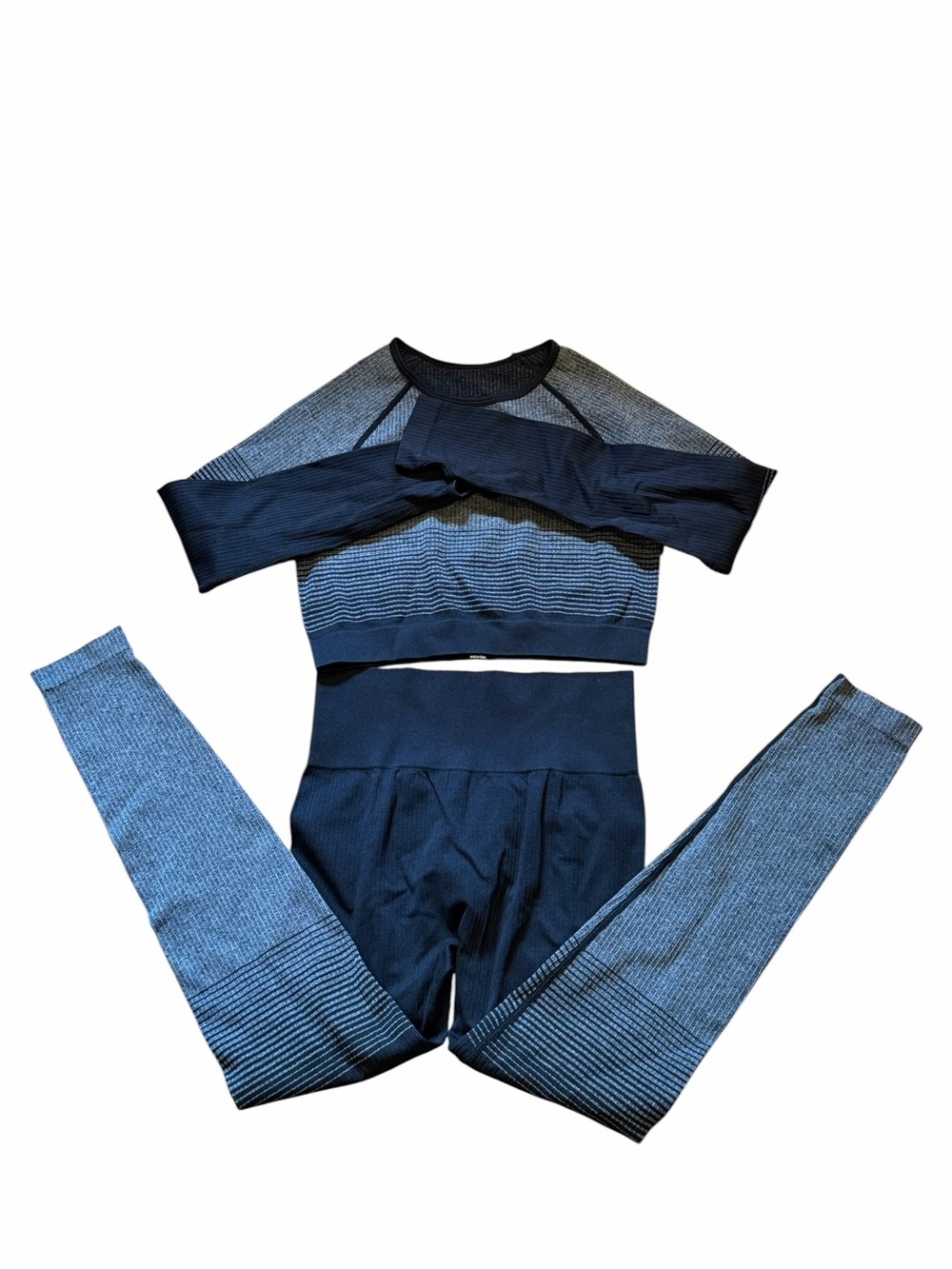 Seamless Two-Piece Workout Set in black and gray